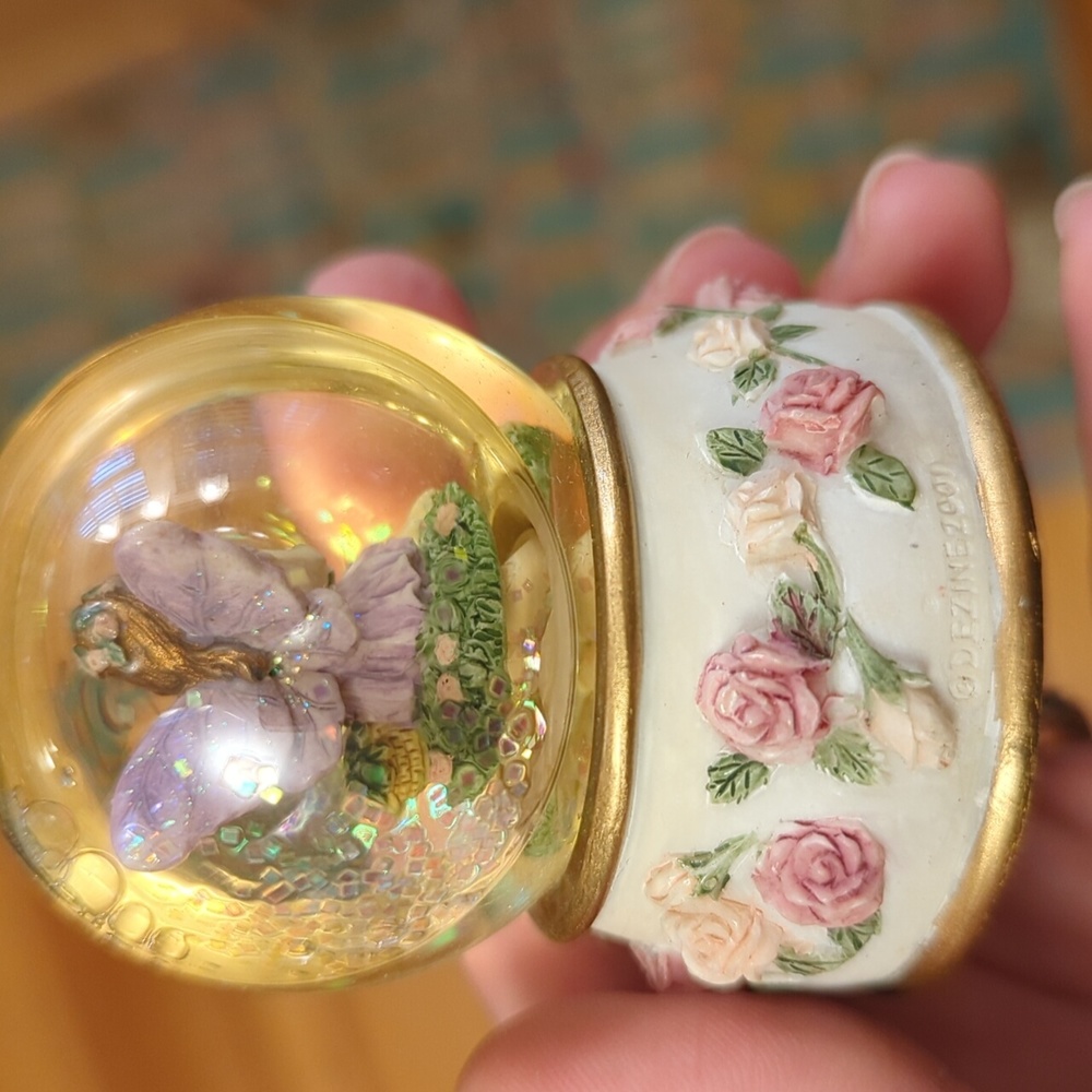 Garden Fairy snow globe by Dezine - Picture 6 of 6